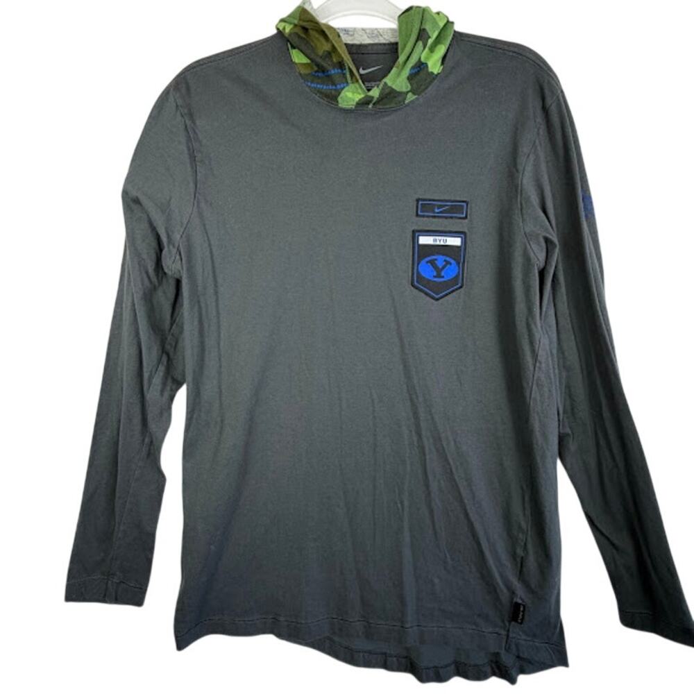 Nike BYU On Field Long Sleeve Shirt Team‎ & USA Flag Patches Gray Camo Hood M
